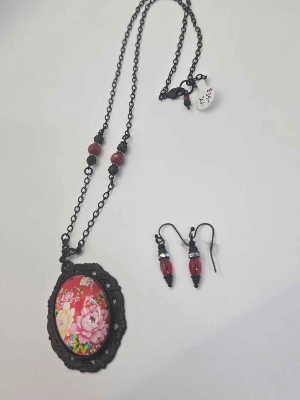 Floral Pendant and Glass Bead Black Chain Handmade Necklace & Earring Set Item37